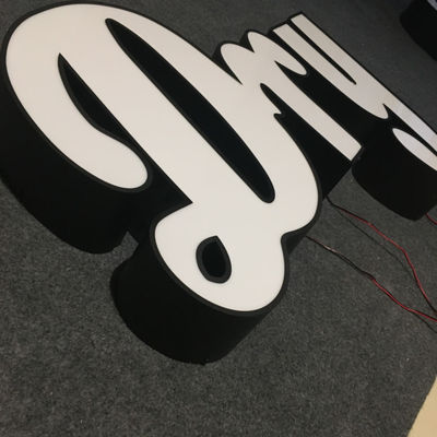 Tanda Surat Saluran Periklanan Bentuk Kotak Ringan Pencetakan UV 3D Illuminated UL