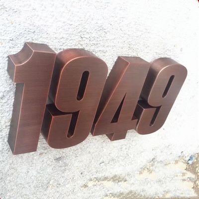 Rumah Baja Vintage Logam Huruf Dan Angka Tanda Anti Asam UL