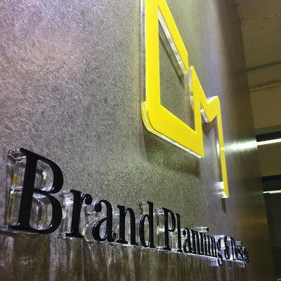 15mm 3d Kristal Akrilik Surat Tanda UV Dicetak Logo Tidak Beracun