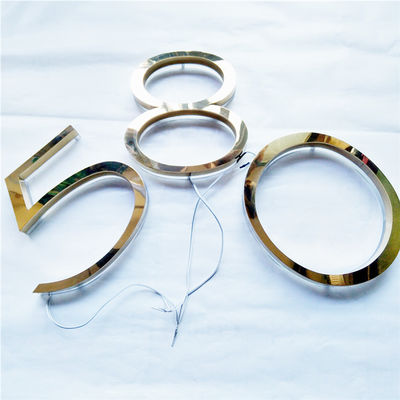 Tanda Nomor Rumah Sikat Emas Kecerahan Tinggi Potong Laser CE RoHS