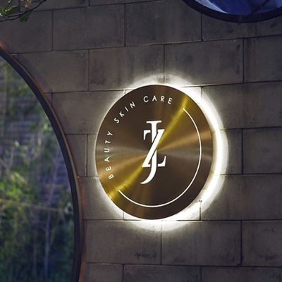 Kotak Lampu Led Bulat Stainless Steel Logam Logo Kustom 3d Illuminated