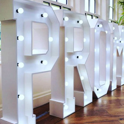 Dekorasi Pernikahan Marquee Letter Sign Metal Painted CE ROHS
