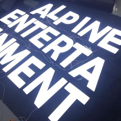 Kustom 3d Led Logo Etalase Tanda Elektroplating Stainless Steel