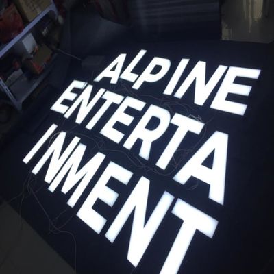 Kustom 3d Led Logo Etalase Tanda Elektroplating Stainless Steel