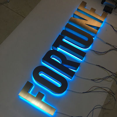 Bangunan RGB Channel Letter Sign Stainless Steel Illuminated