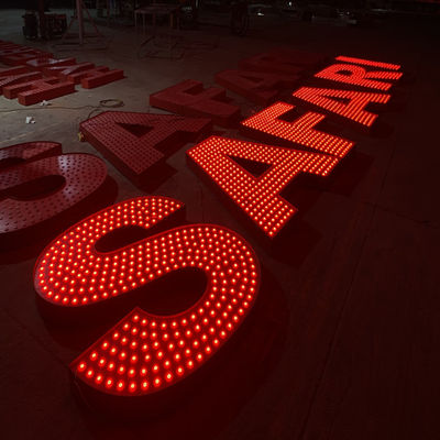 Punched Hole Light Up Led Channel Letters Luar Ruangan Raksasa Tahan Air IP67