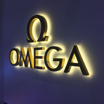Led Illuminated 3D Letter Sign Board Untuk Toko Indoor Outdoor