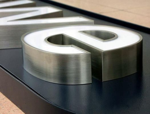 Tanda Surat Saluran Logam Fabrikasi Tanda Kotak Lampu Led 3D